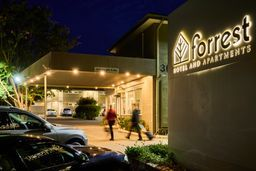 Forrest Reception and sign 