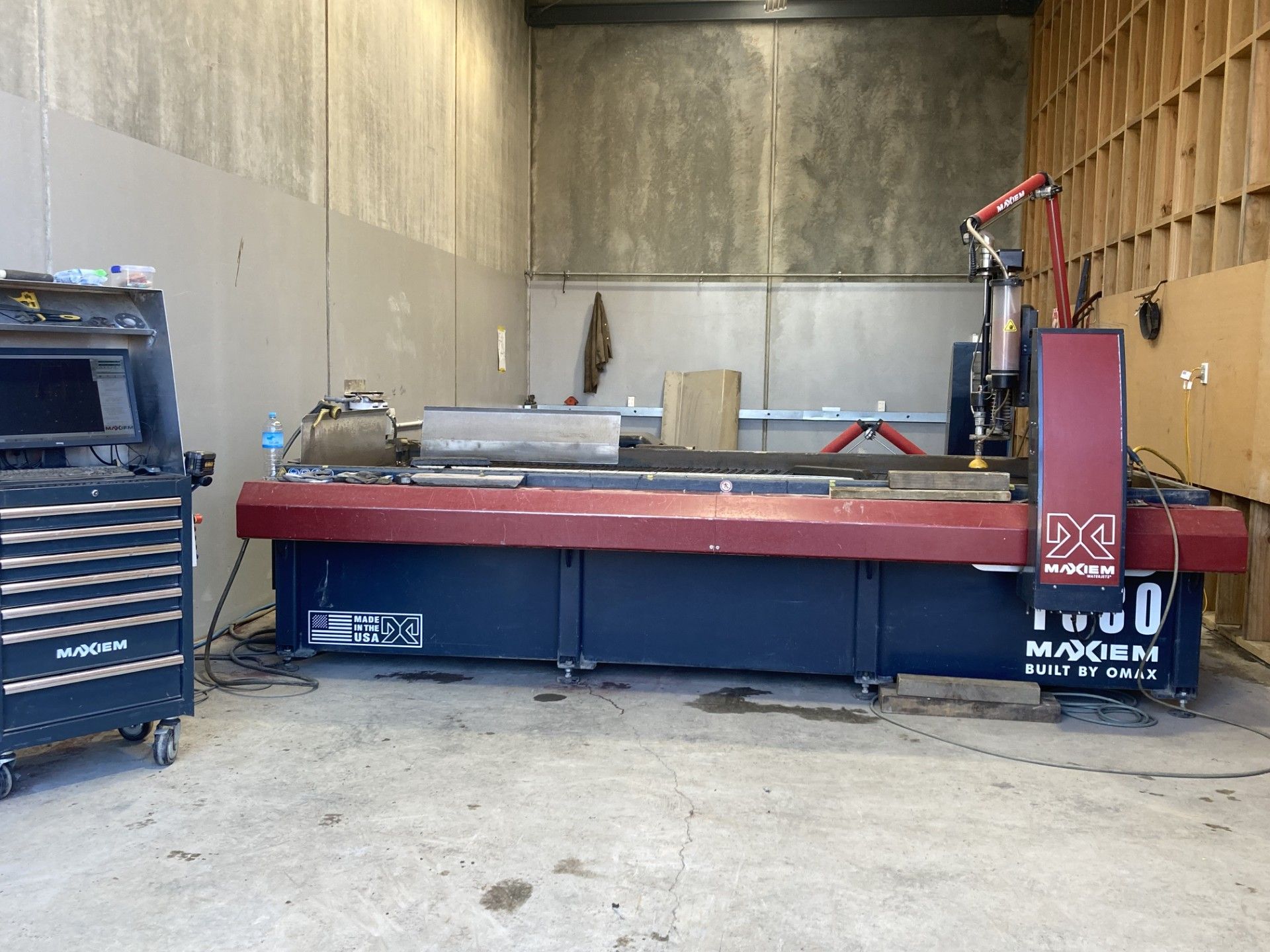 GME-BOSS cut and fold water jut cutter