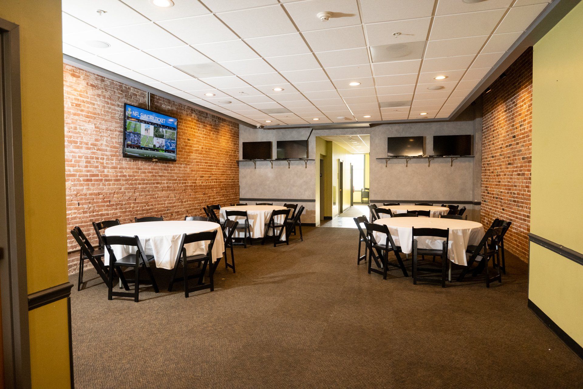 bullpen tavern 216 event space