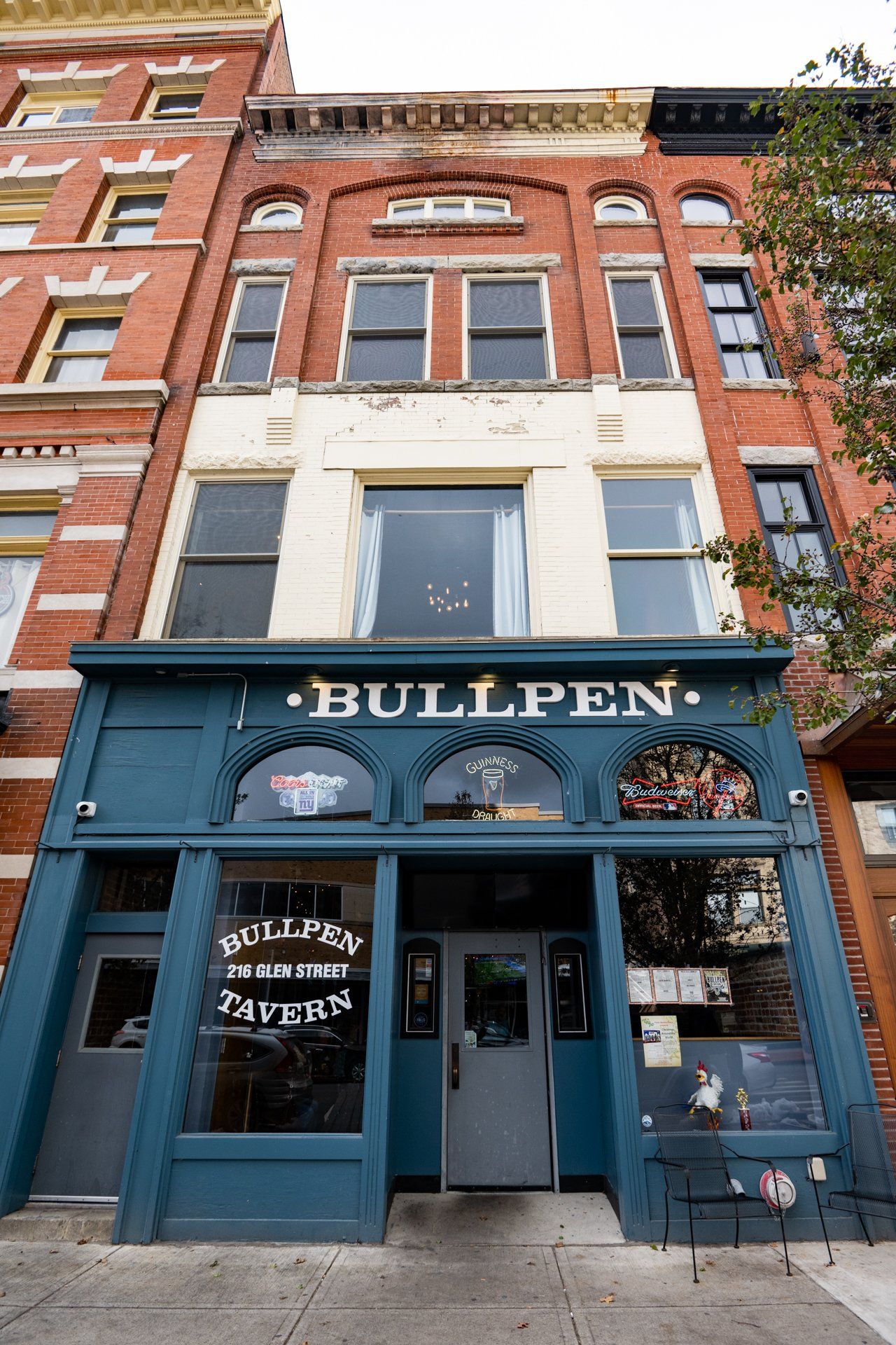 bullpen tavern outside