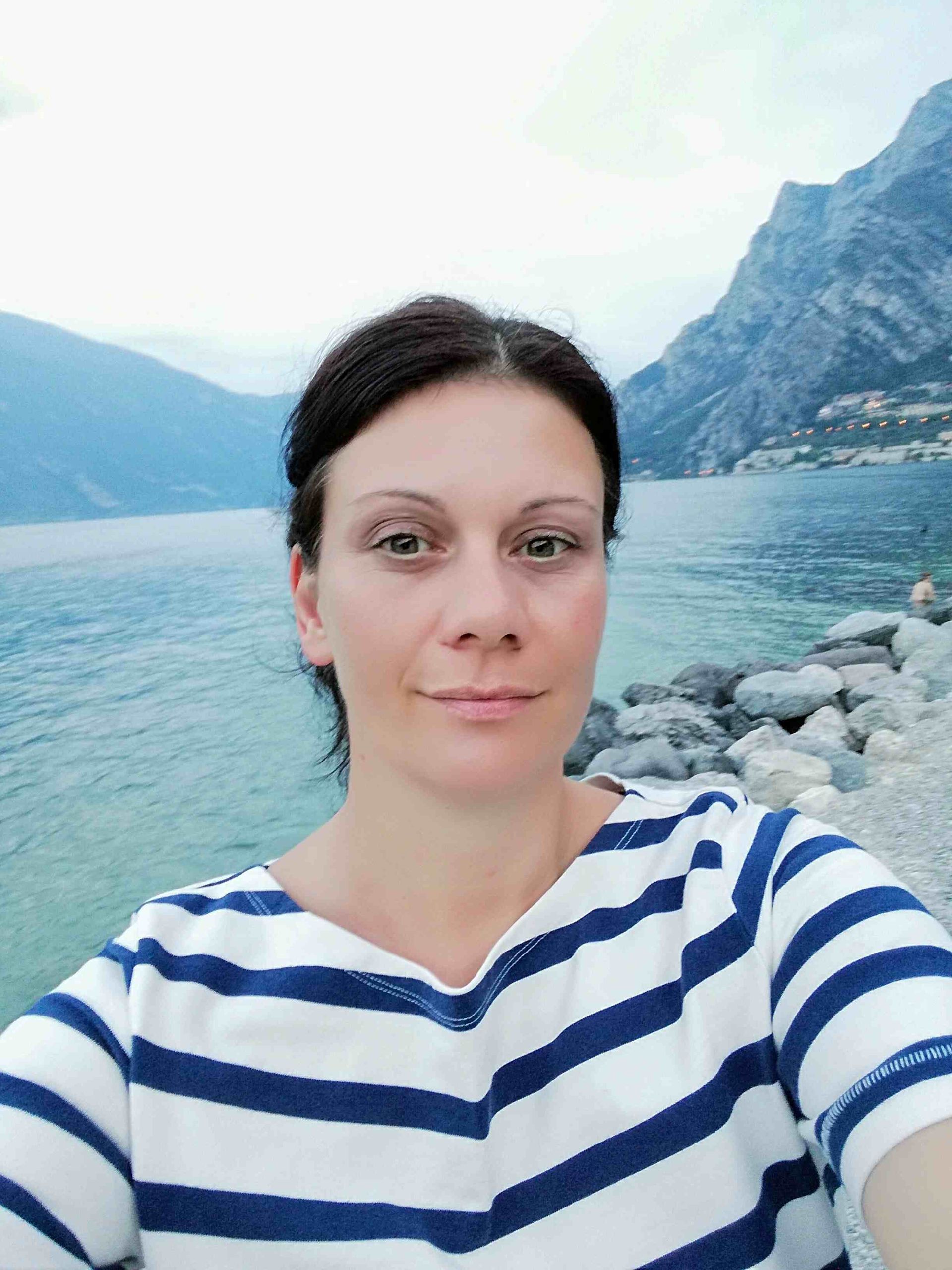 Foto Steafnie Etamadi Fard