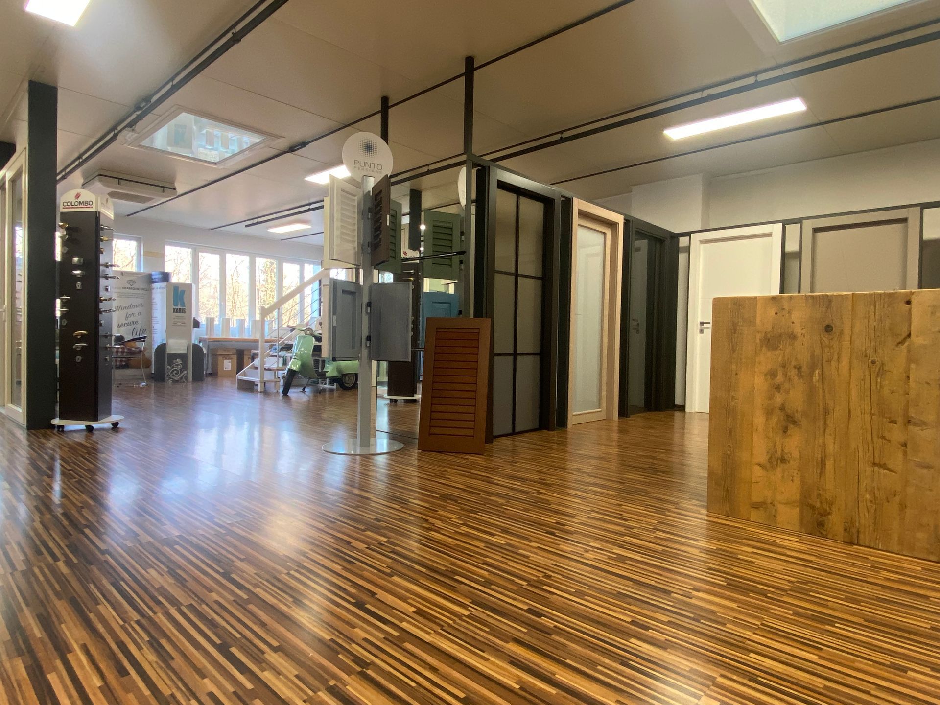 aura infissi varese gallarate