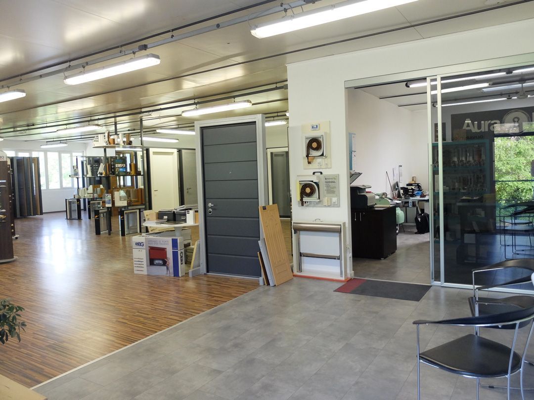 aura infissi varese gallarate