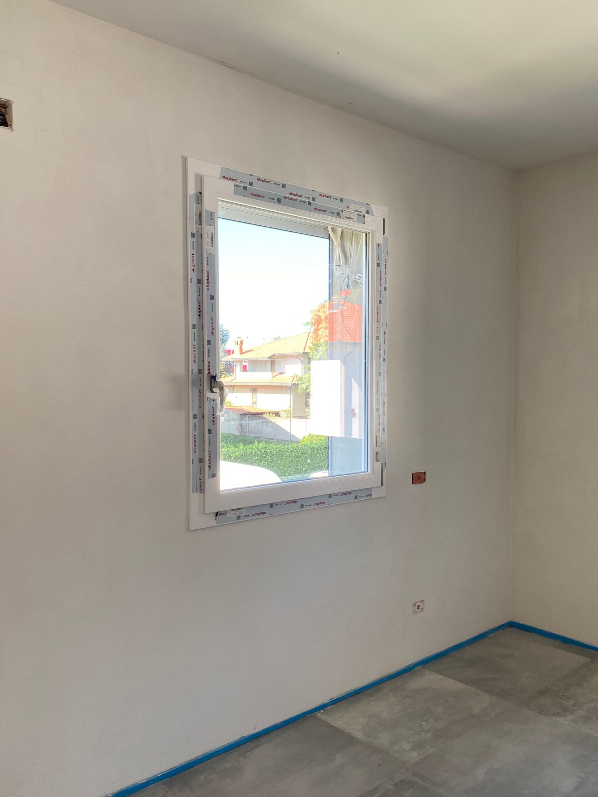 aura infissi varese gallarate