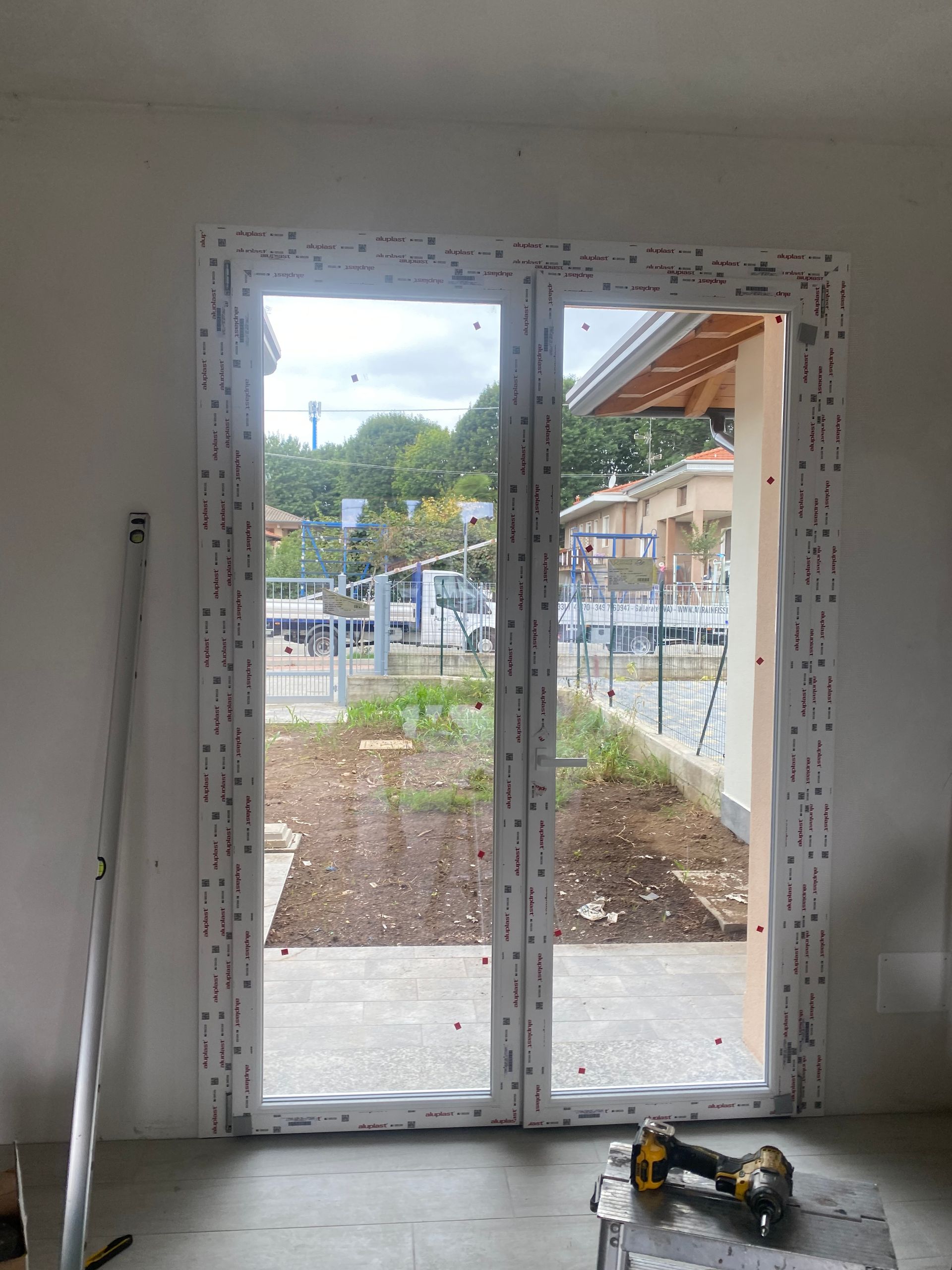 aura infissi varese gallarate