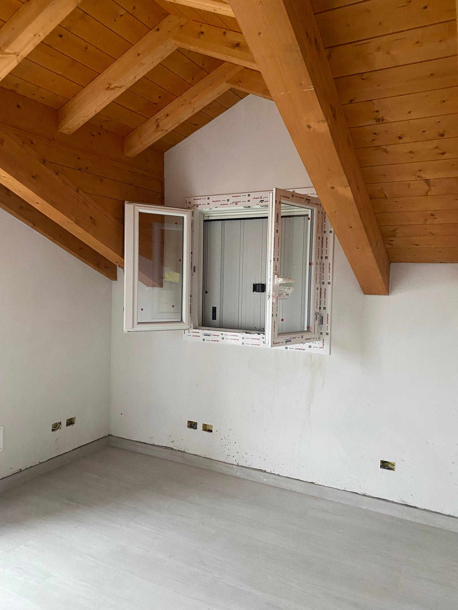 aura infissi varese gallarate