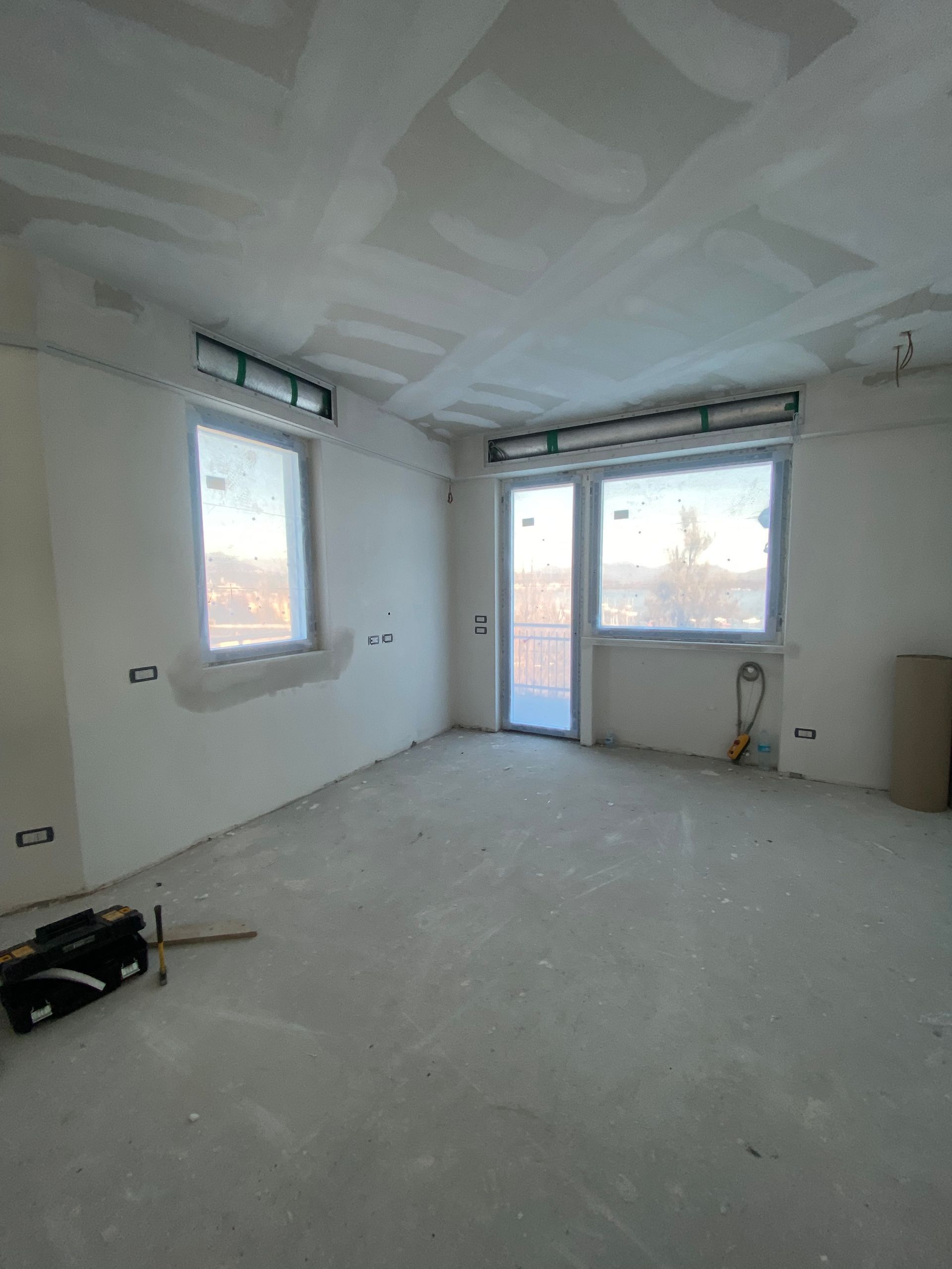 aura infissi varese gallarate