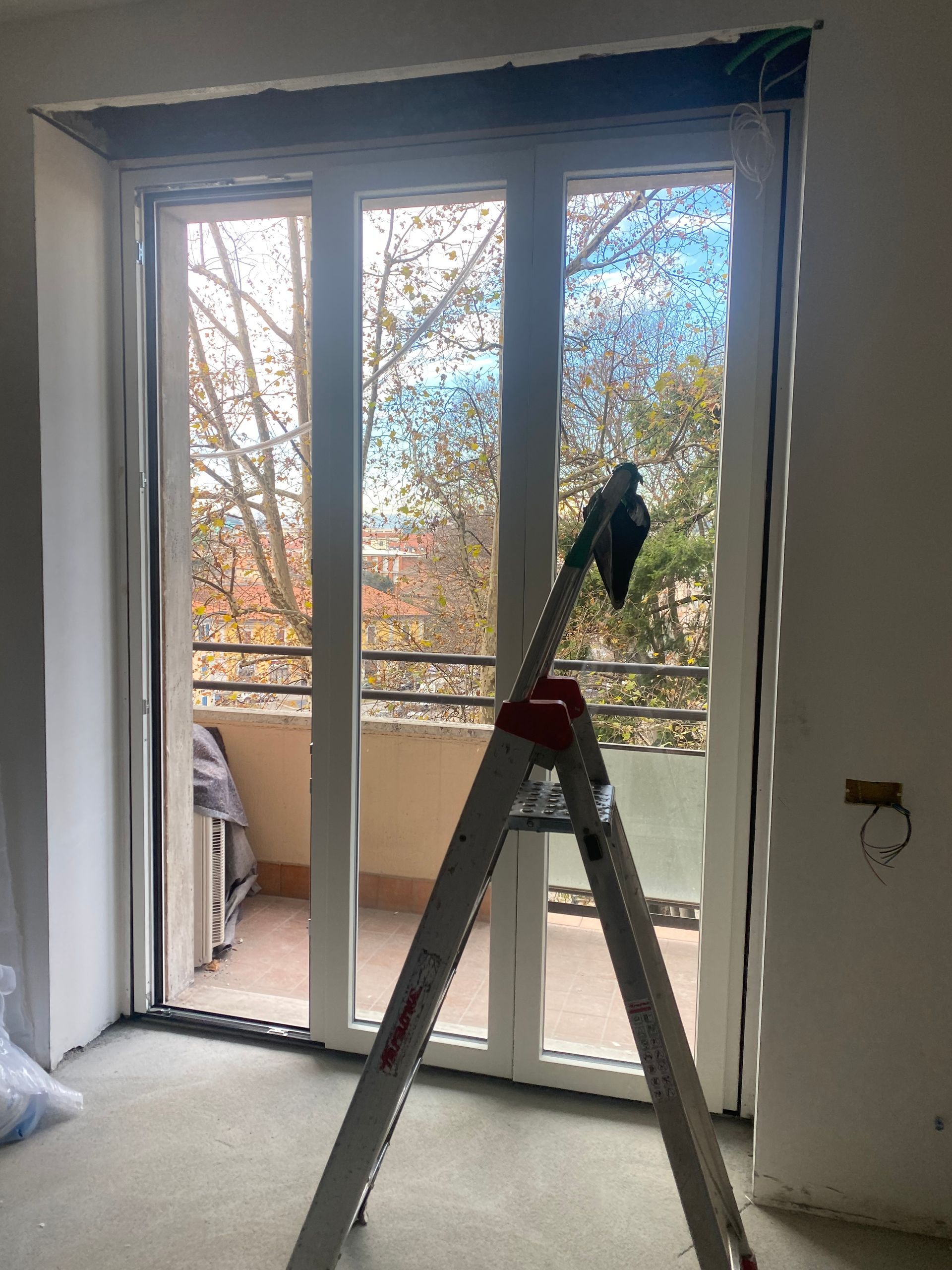 aura infissi varese gallarate