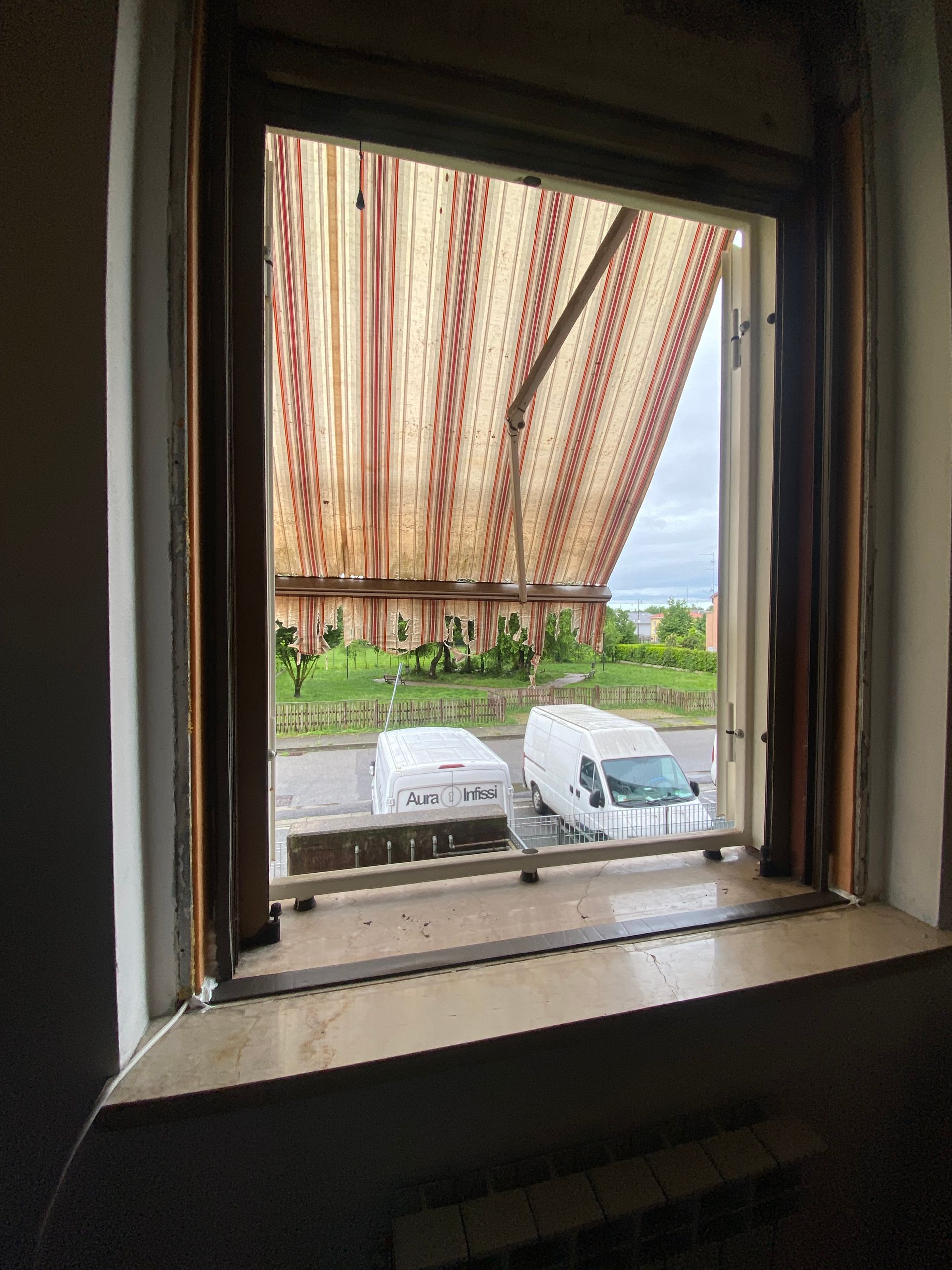 aura infissi varese gallarate