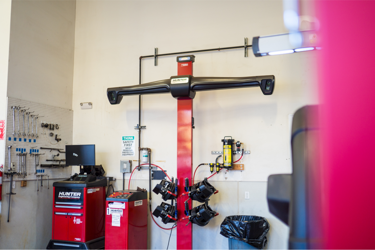 Auto parts repairing Machin | Proper Service of Baldwin Place