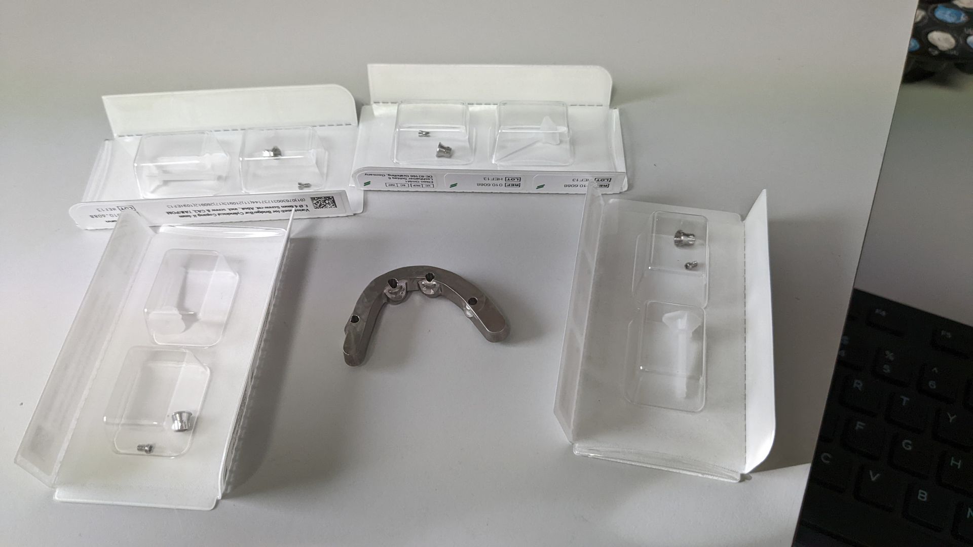 Titanium bar for Hybrid Denture