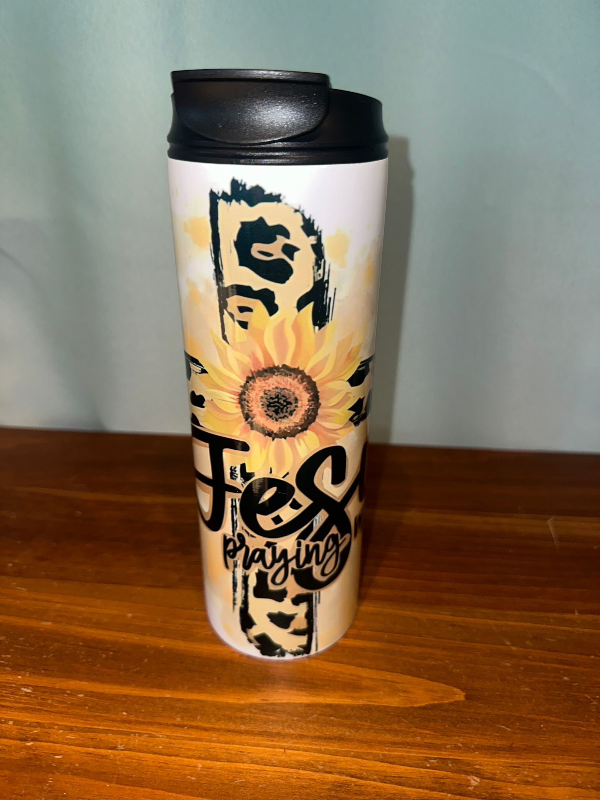20oz Tumbler - Jesus Praying Mama