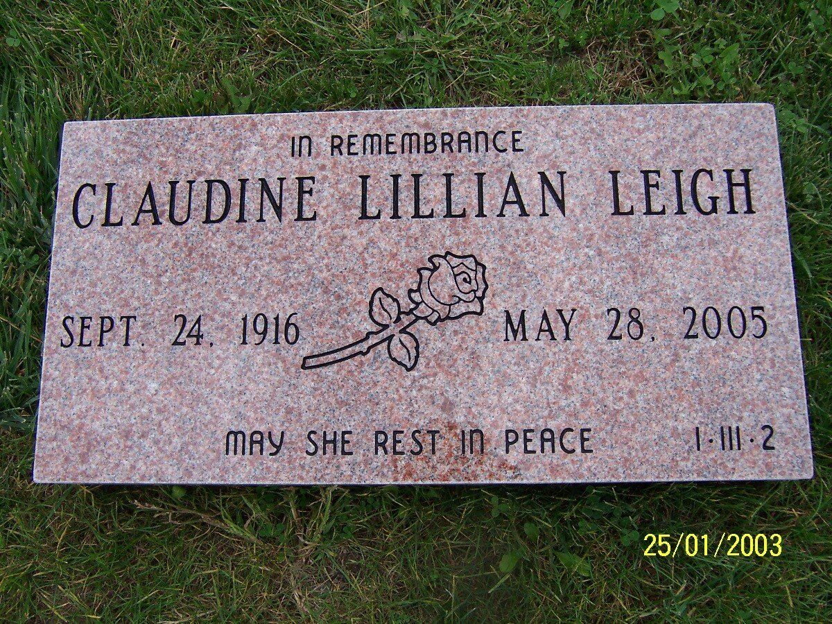 Plain Rose Etchings Flush Marker — Willoughby, OH  —  Northcoast Memorials