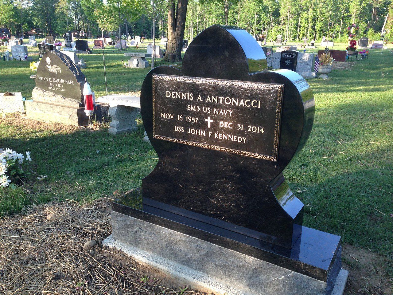 Spades Type Monument— Willoughby, OH  —  Northcoast Memorials
