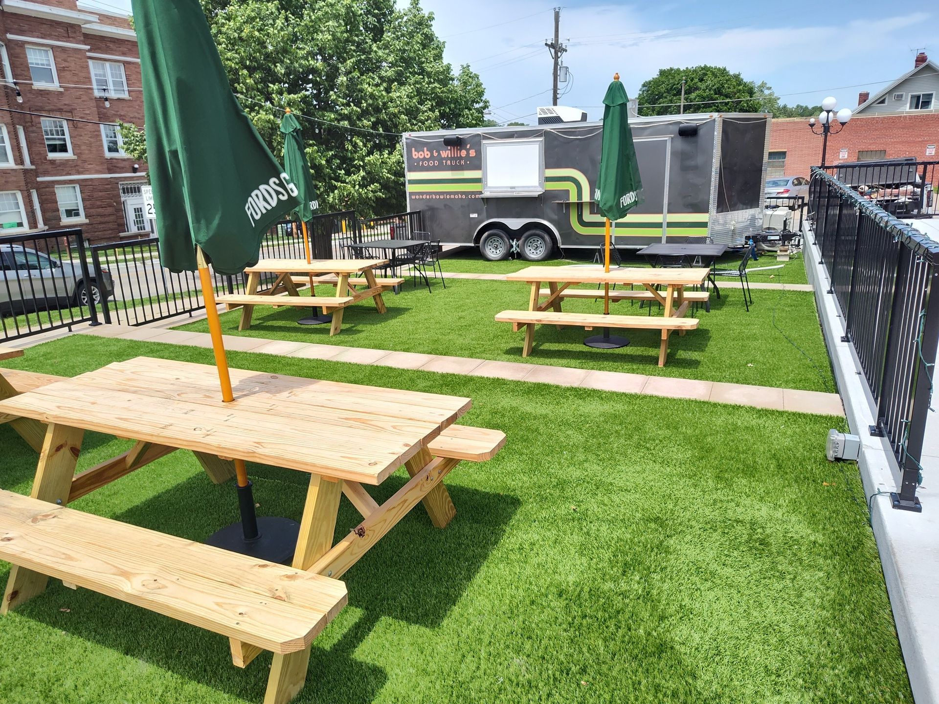 Beautiful Bench - Omaha, Nebraska - Mascoutah, IL - Jensen Retaining Walls