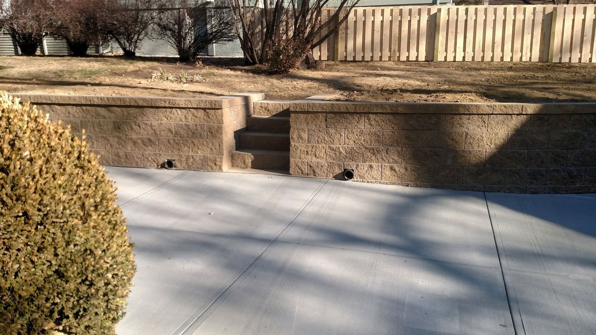 Strong Bricks - Omaha, Nebraska - Mascoutah, IL - Jensen Retaining Walls