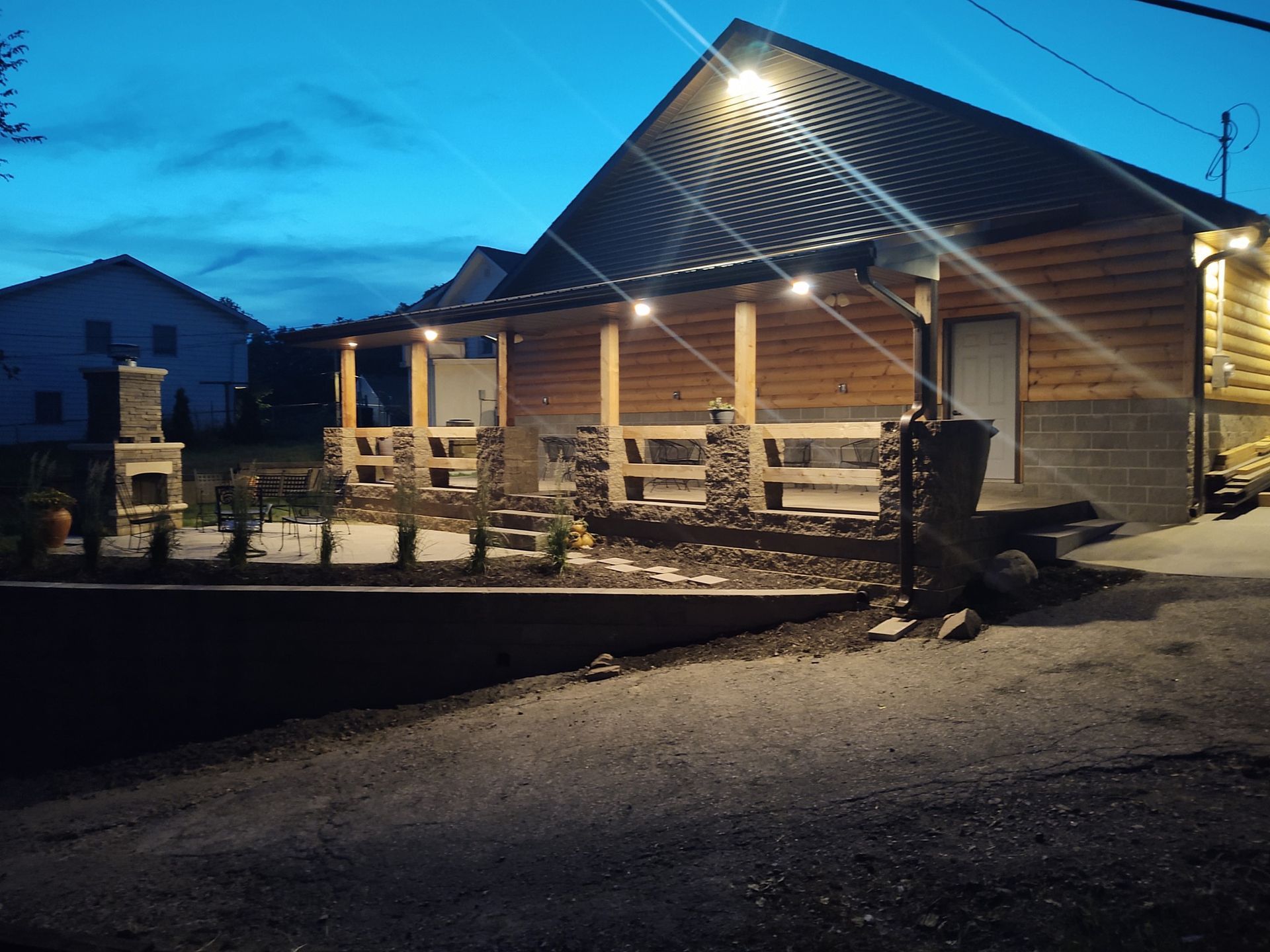 Beautiful House - Omaha, Nebraska - Mascoutah, IL - Jensen Retaining Walls