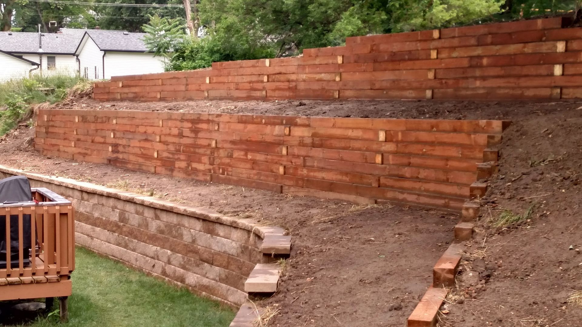 Boulders - Omaha, Nebraska - Mascoutah, IL - Jensen Retaining Walls