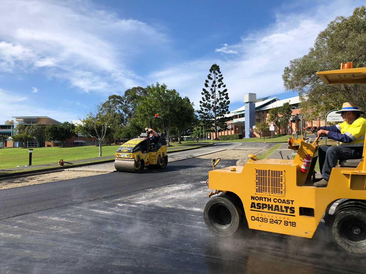 Working on Asphalt - Asphalt Service in Corindi Beach, NSW