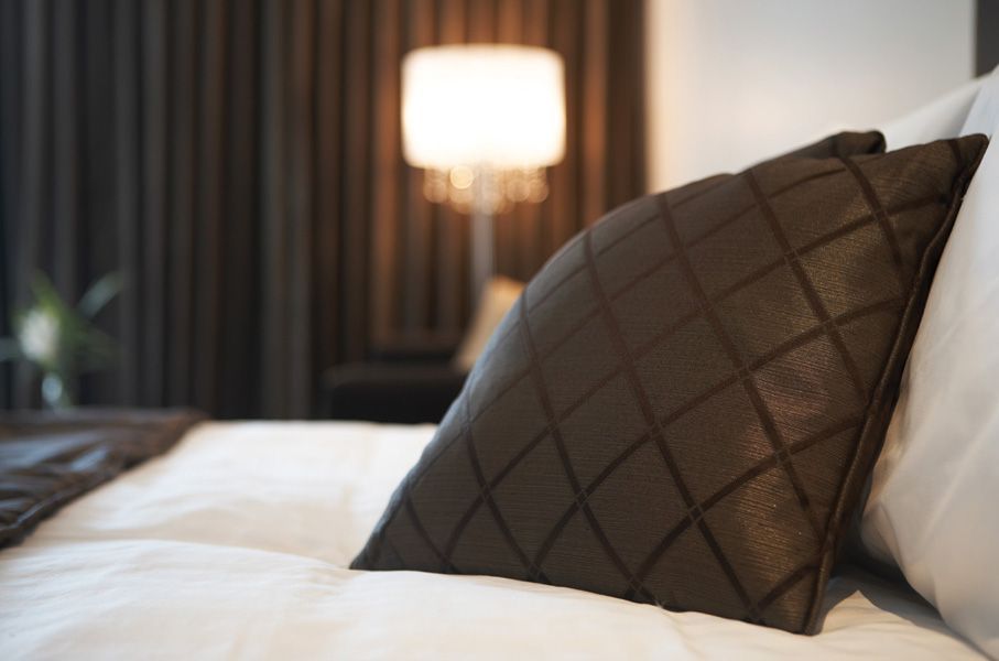 Hotel Bedroom — Wangaratta, VIC — North East Window Furnishings