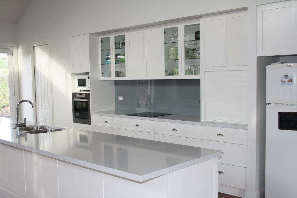 White Kitchen — Warrnambool, VIC — GM Cabinets