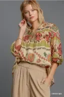UMK9135 Cream Mix Split Neck Print Top
