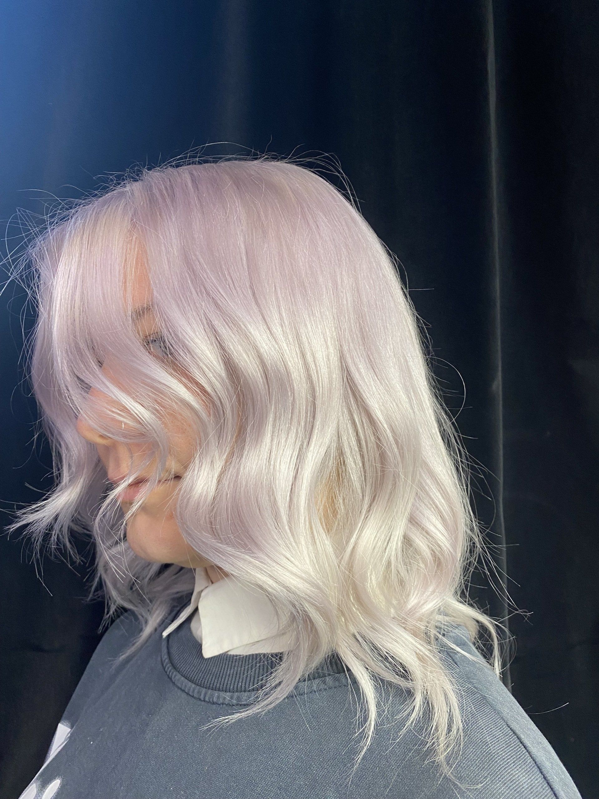 capelli biondo platino