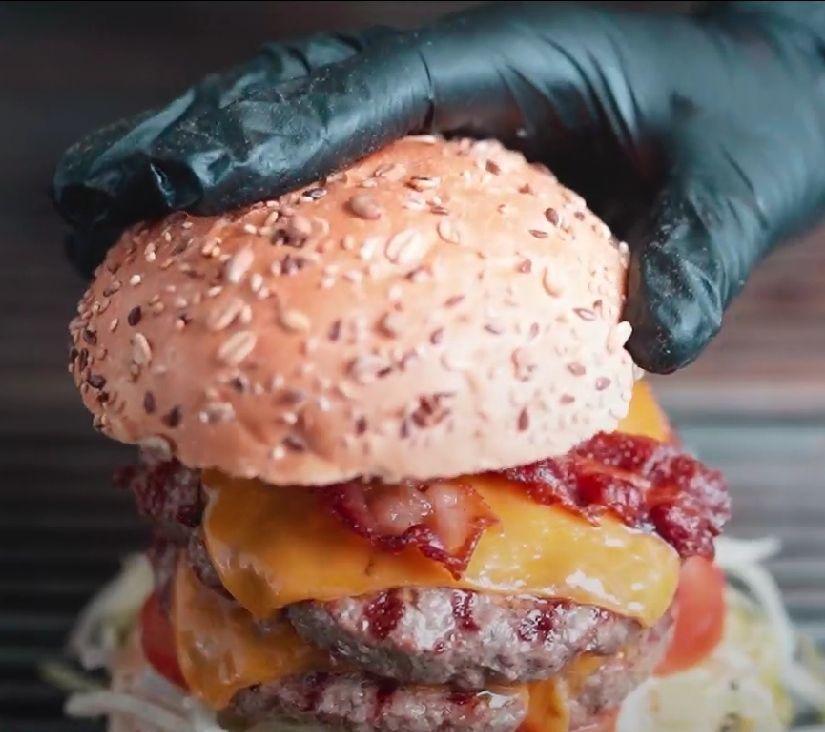 Cheeseburger con bacon