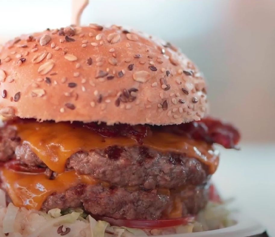 Double cheeseburger