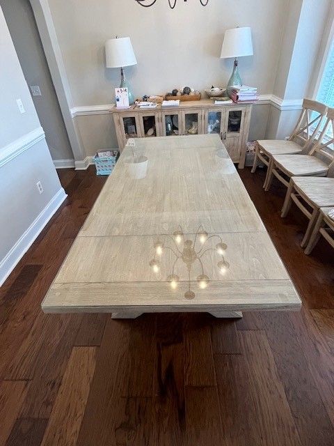 Dining Table — Leland, NC — Leland Glass & Mirror
