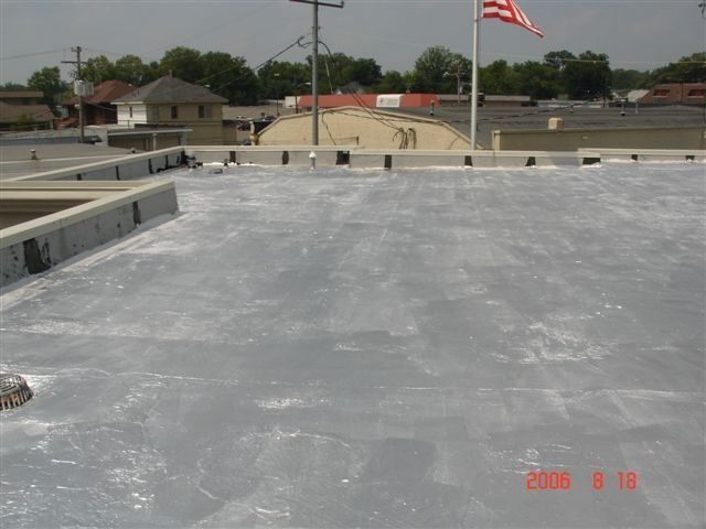 Roof With Aluminum Coating — Dyersburg, TN — Frazier Roofing