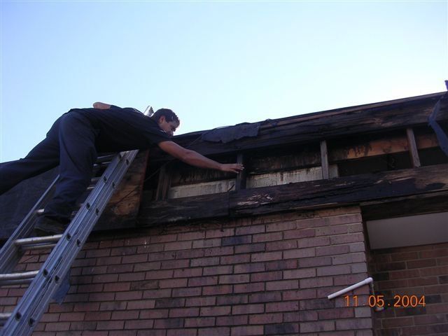 Worker Doing Roof Renovation — Dyersburg, TN — Frazier Roofing