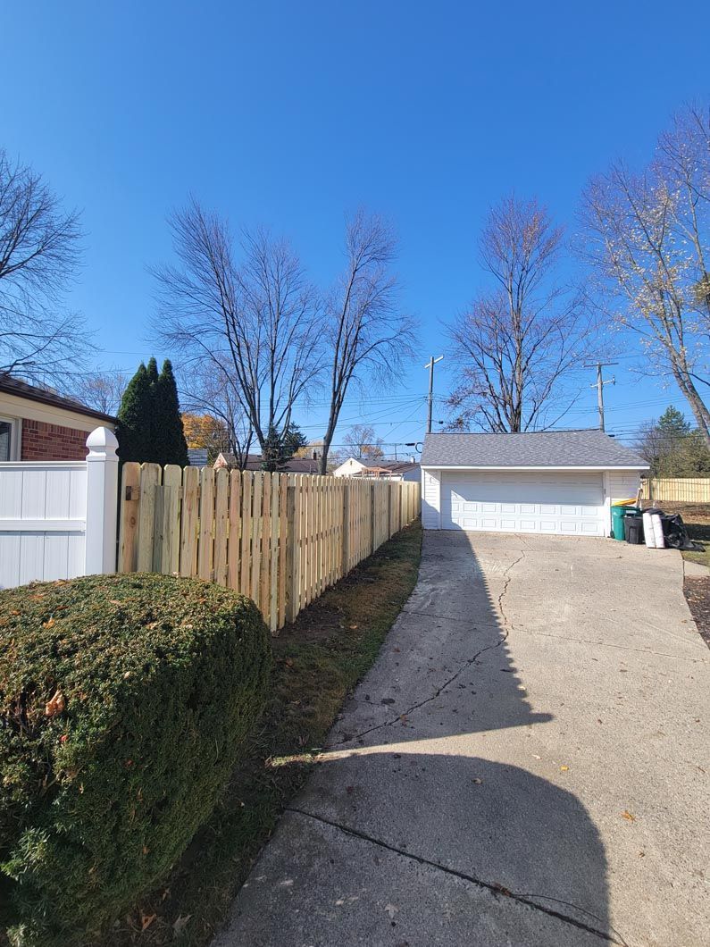 A wood privacy fence in Troy, MI by Elite Wood Fencing