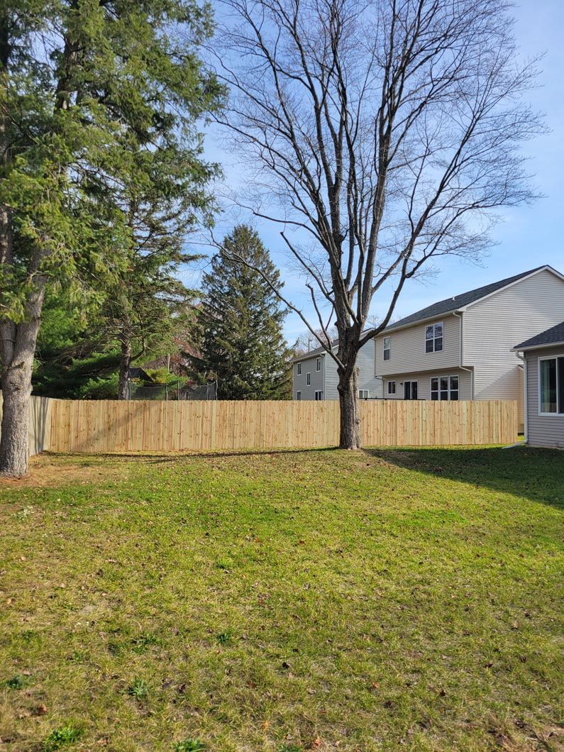 A wood privacy fence in Troy, MI by Elite Wood Fencing