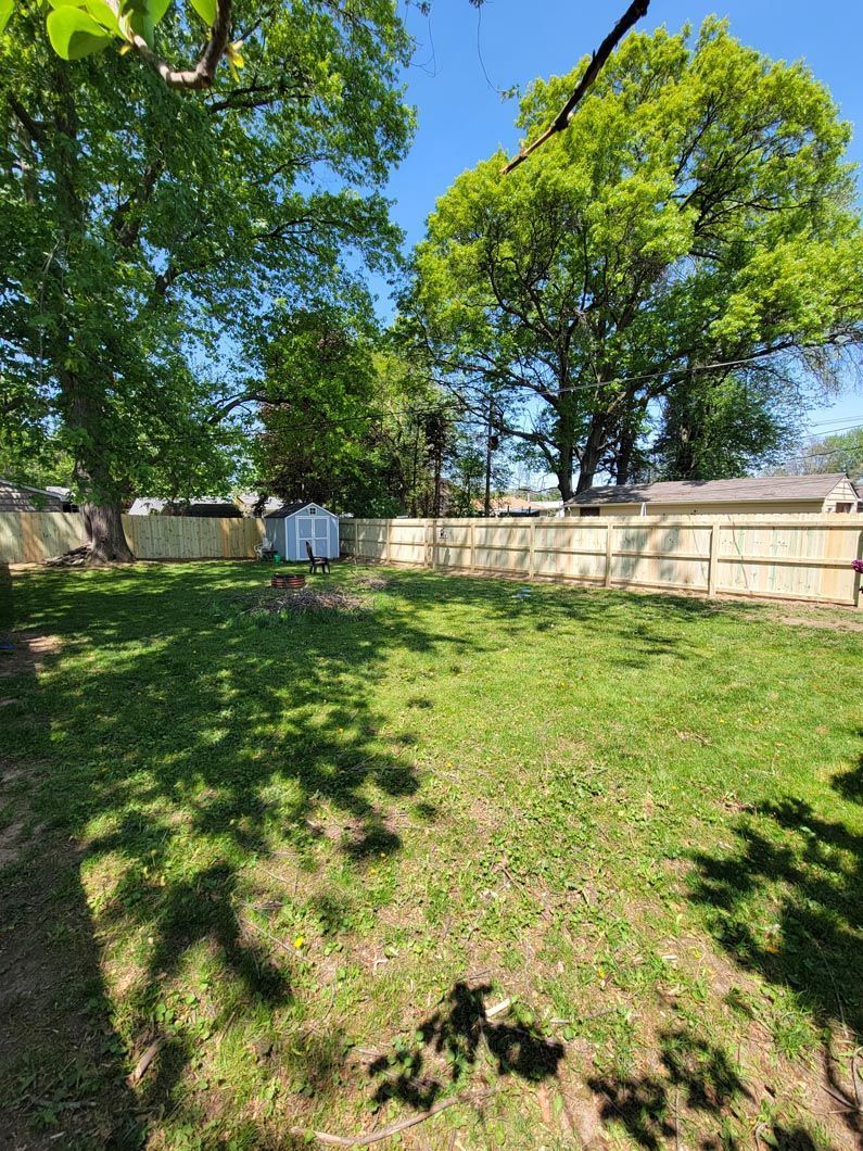 A wood privacy fence in Troy, MI by Elite Wood Fencing