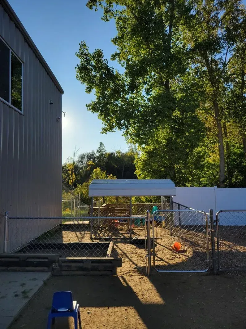 A chain link fence installation in Troy, MI by Elite Wood Fencing