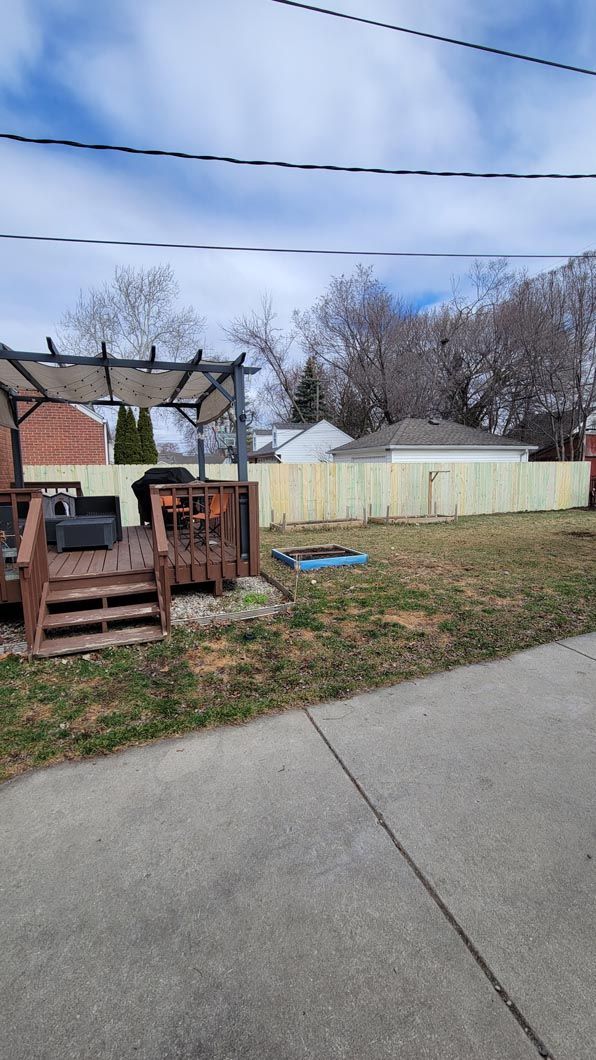 A wood privacy fence in Troy, MI by Elite Wood Fencing