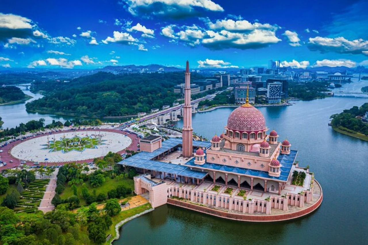Malaysia Tours 
KL Tour
Kuala Lumpur City Tour
Kuala Lumpur 