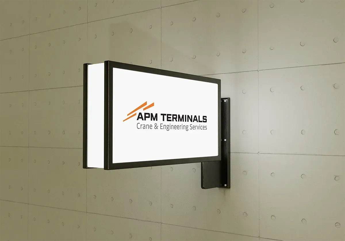 APMT CES wall sign