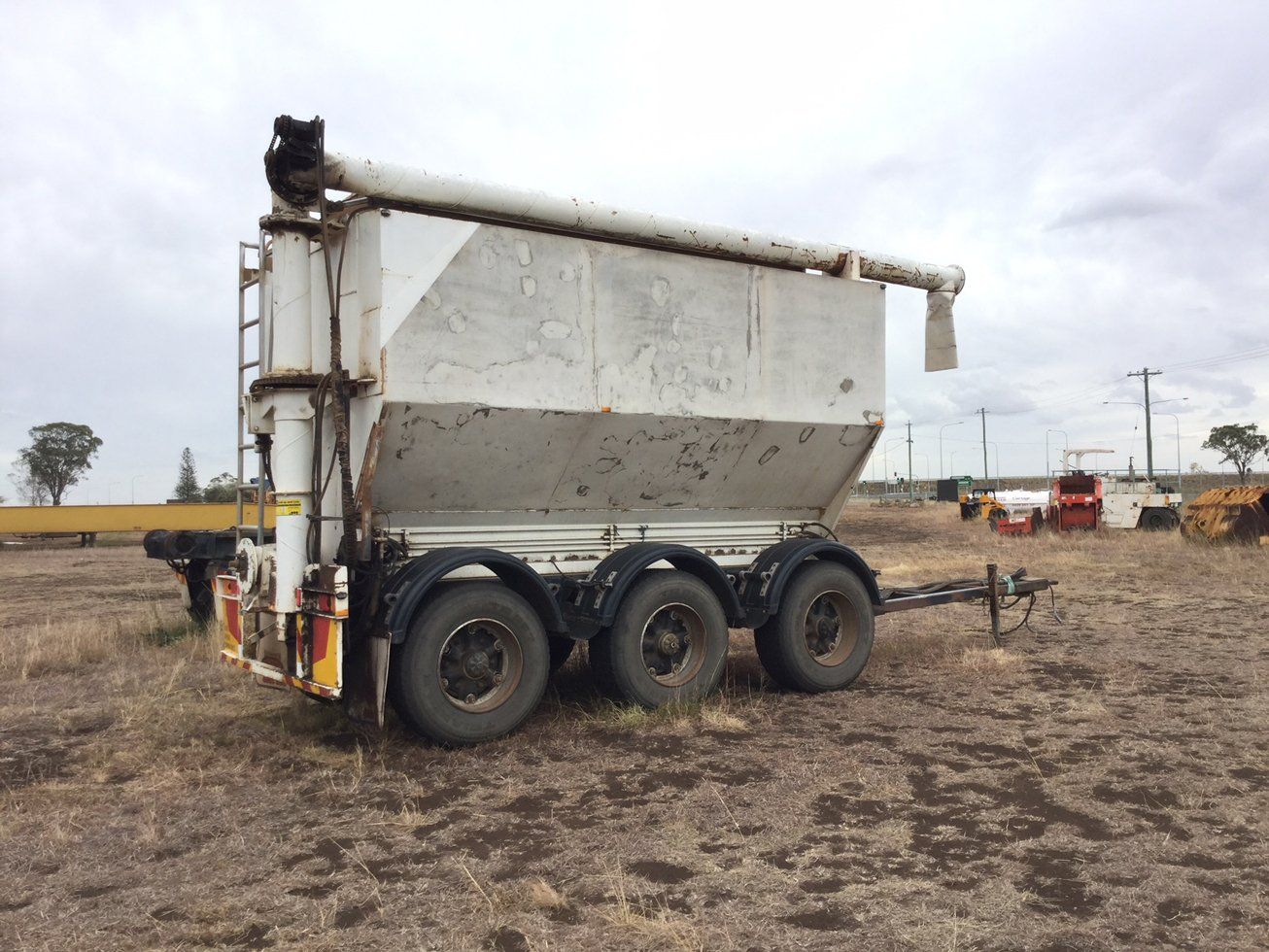 used white trailers for truck