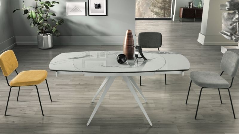 tavolo in vetro moderno