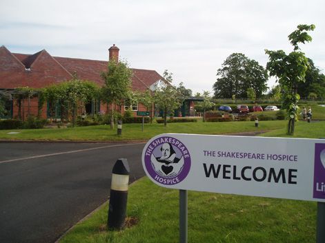 A welcome sign for the shakespeare hospice