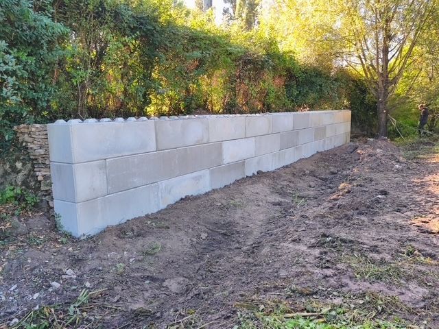 Création d'un mur de soutènement