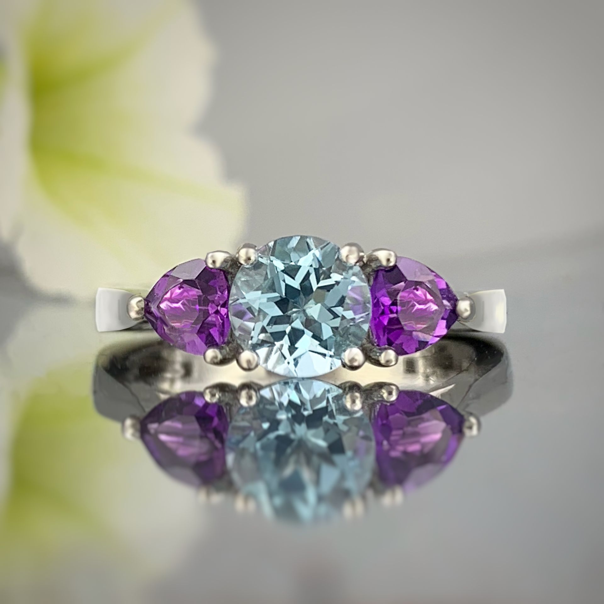 custom engagement ring sapphire lab grown