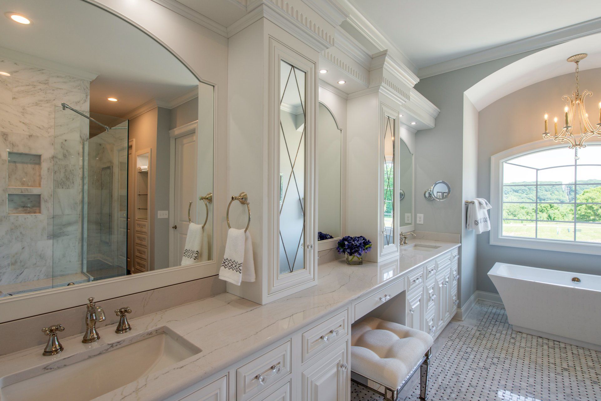 Bathroom vanity