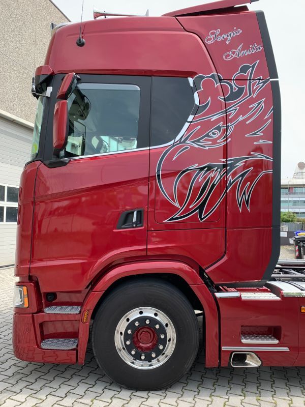 cabina di un autoarticolato Scania