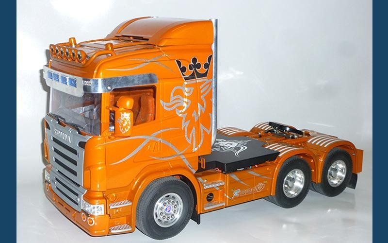 personalizzazione cabina camion