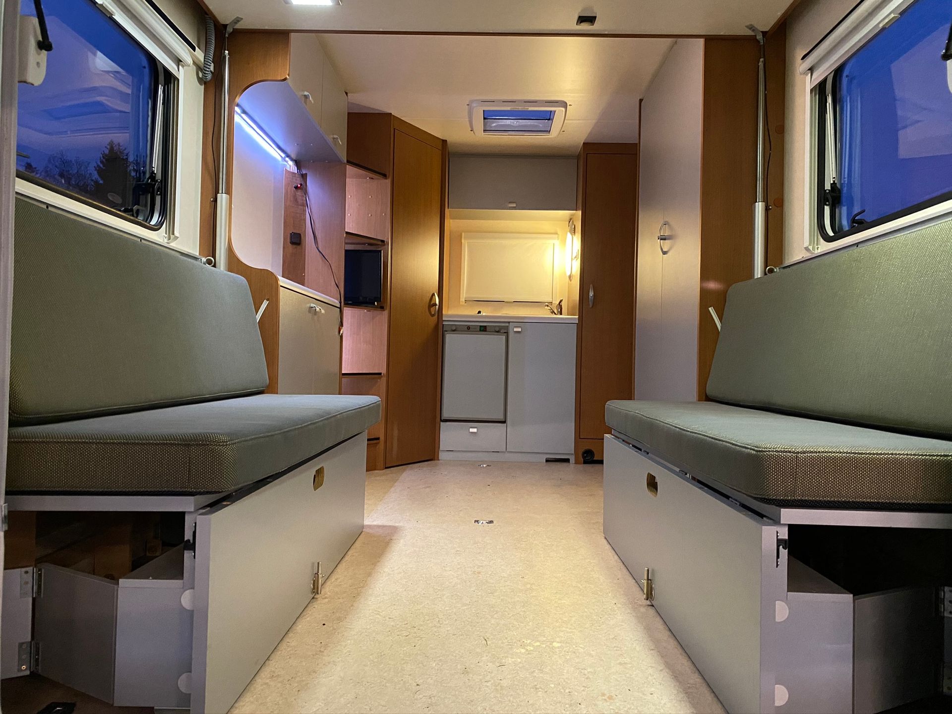 Wohnmobil, Sitzgarnitur, neu bezogen