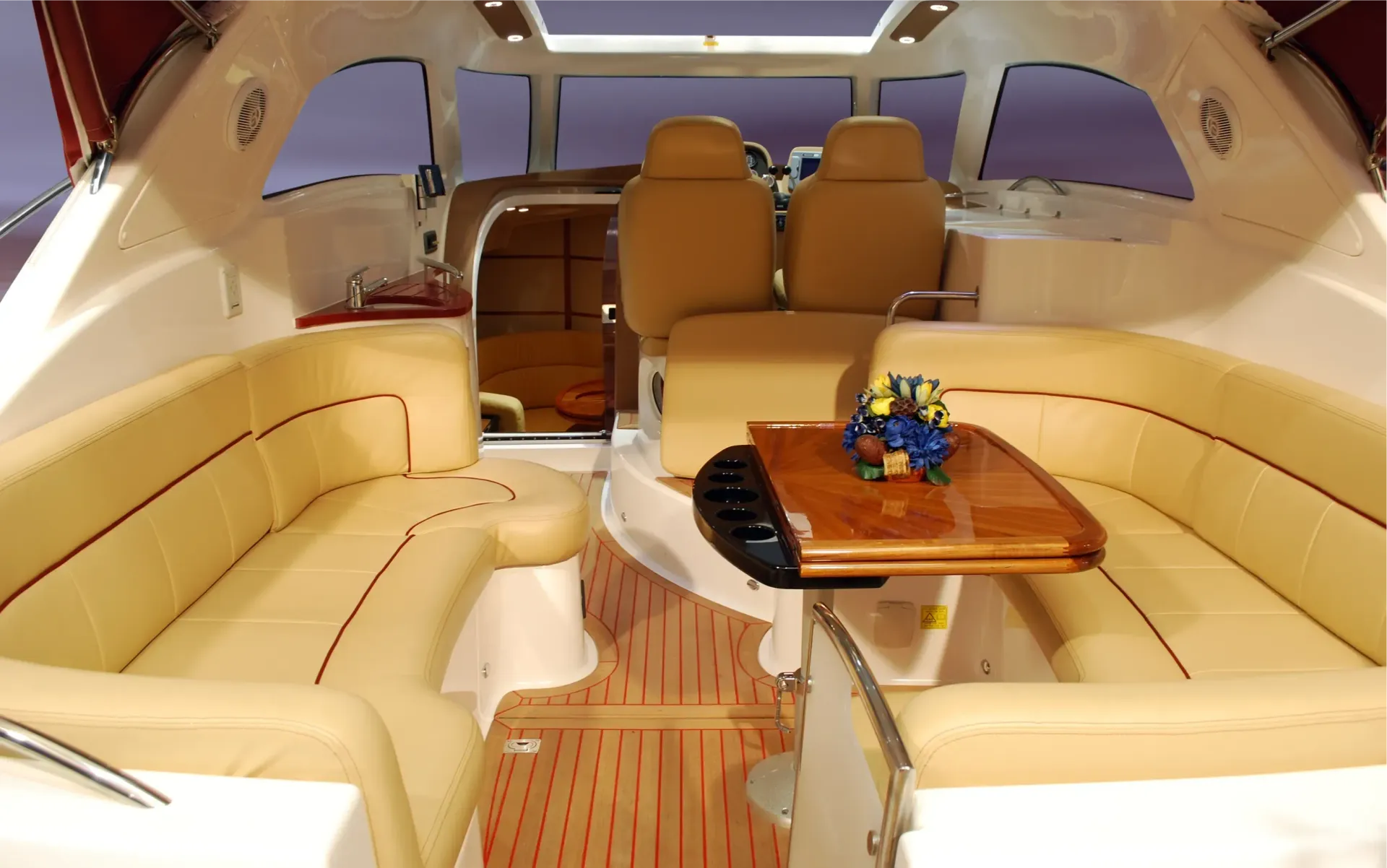 Boot, Kabine, Sitzgarnitur neu bezogen