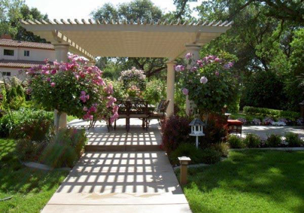 beautiful gazebo — Cordova, CA — Quality Landscape Inc. — Cordova, CA — Quality Landscape Inc.